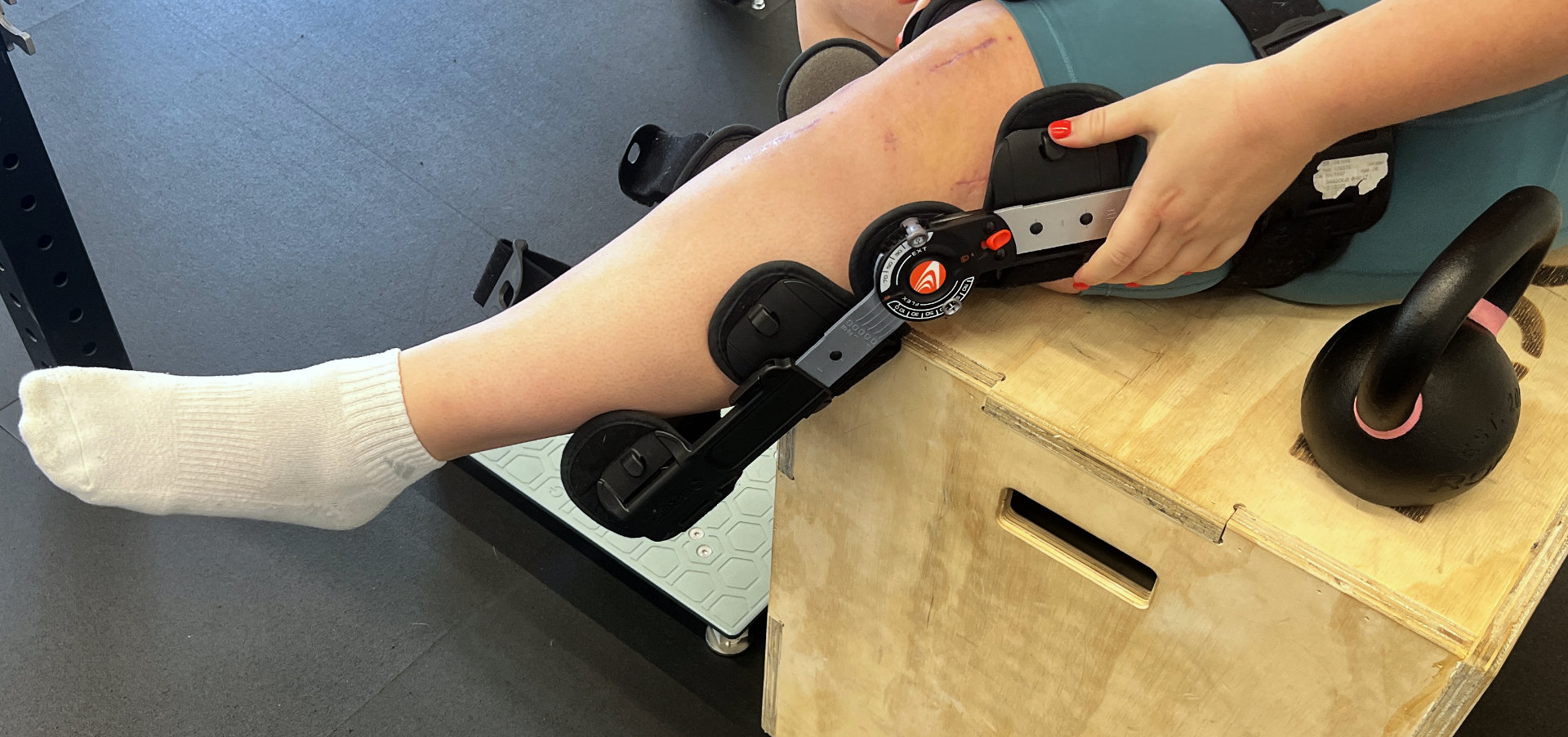 PhysioFIT Bend clinic with modern rehabilitation equipment and welcoming atmosphere